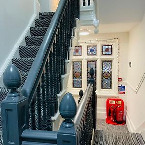 Woodford Hotel